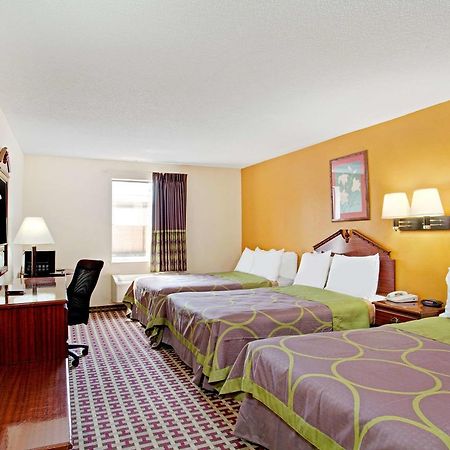 Super 8 By Wyndham Forrest City Ar Buitenkant foto