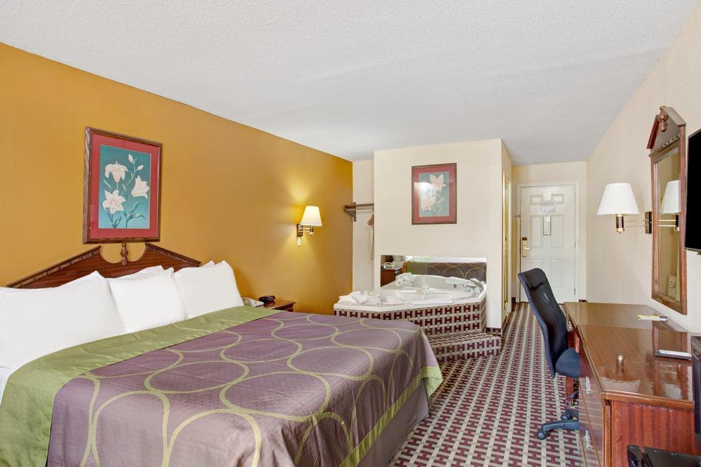 Super 8 By Wyndham Forrest City Ar Buitenkant foto